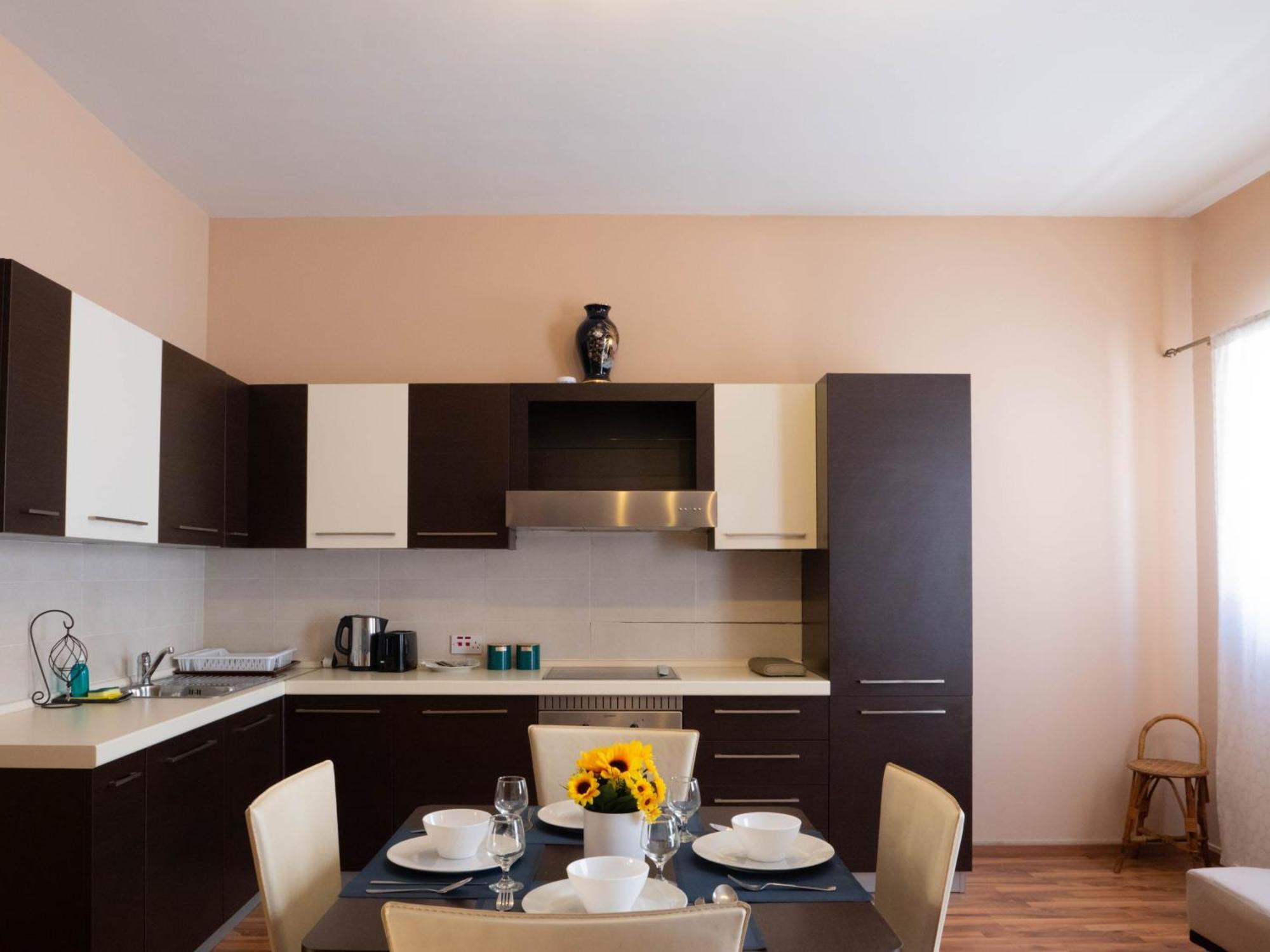Emerald Court - Radiant Sliema Apartments & Penthouse By Shortletsmalta Экстерьер фото